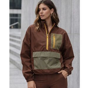 Fabletics Shawn Cropped Half-Zip Jacket Women Sz M Brown Windbreaker Athleisure